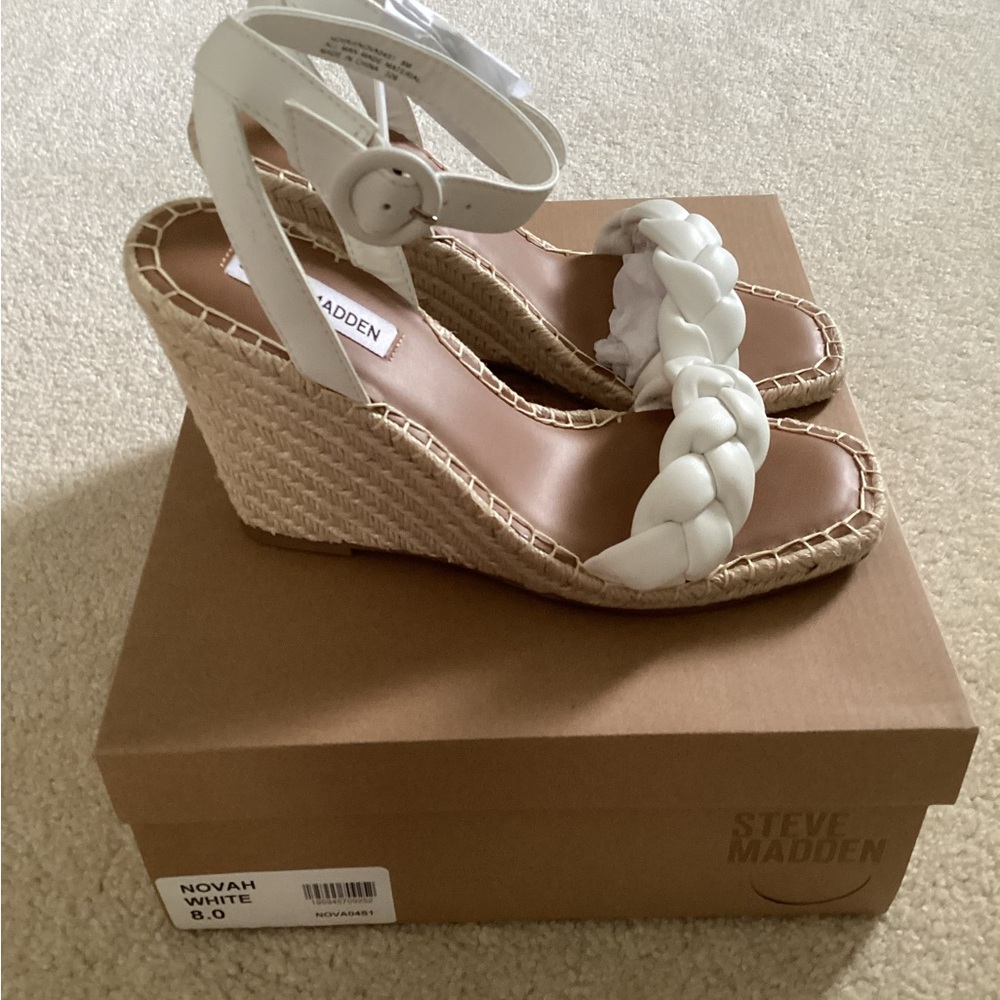 Steve Madden White Espadrille Wedges with Slingback (FINALPRICEDROP)